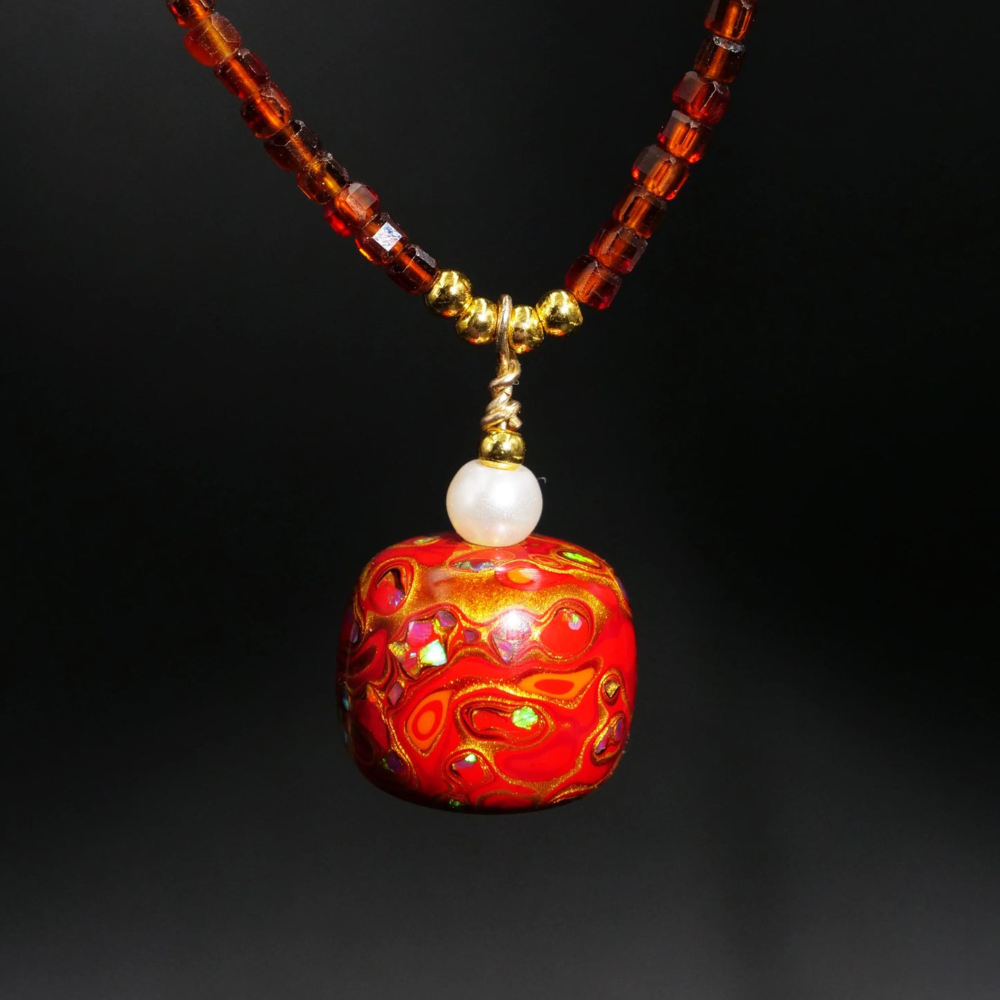 Scarlet lacquer beads Light luxury with high quality copper gilding, lacquer art, lacquer wood beads, women's beaded necklace