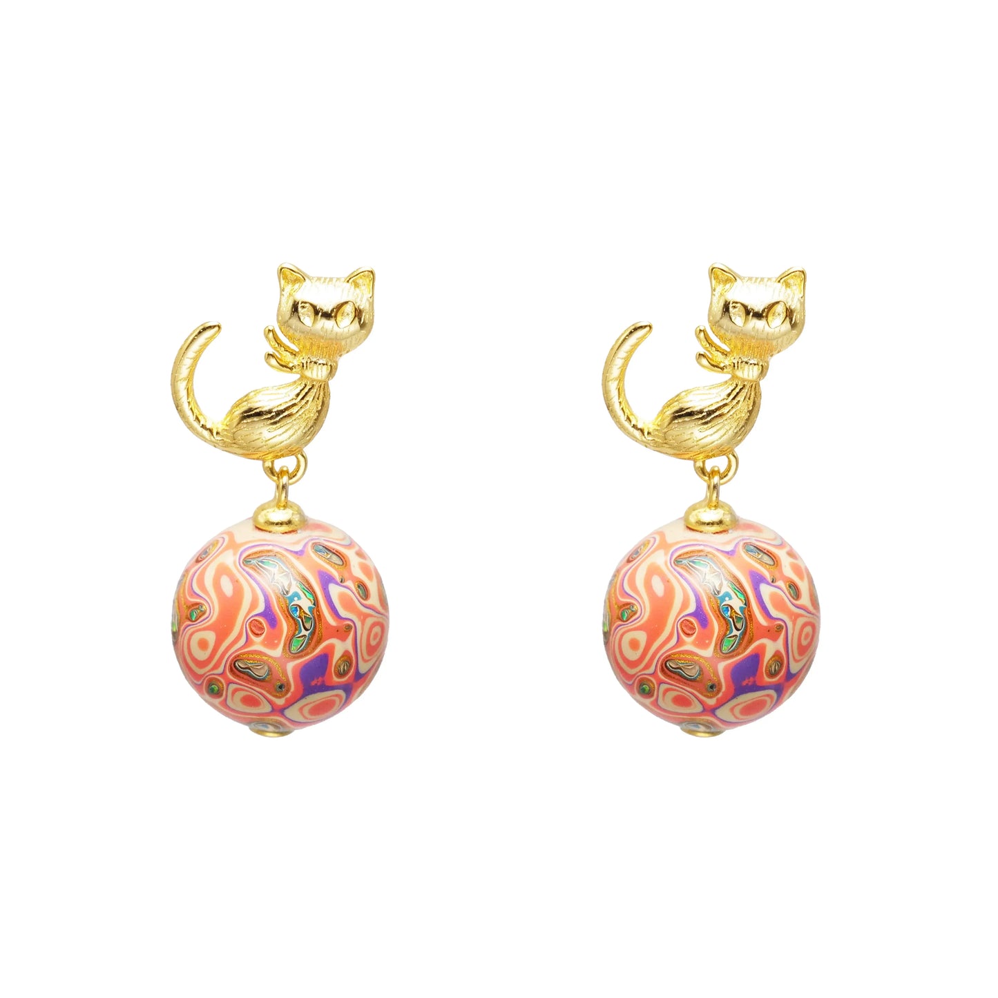 Pink lacquer bead cat earrings, copper electric gold plated, gold line temperament high-grade earrings