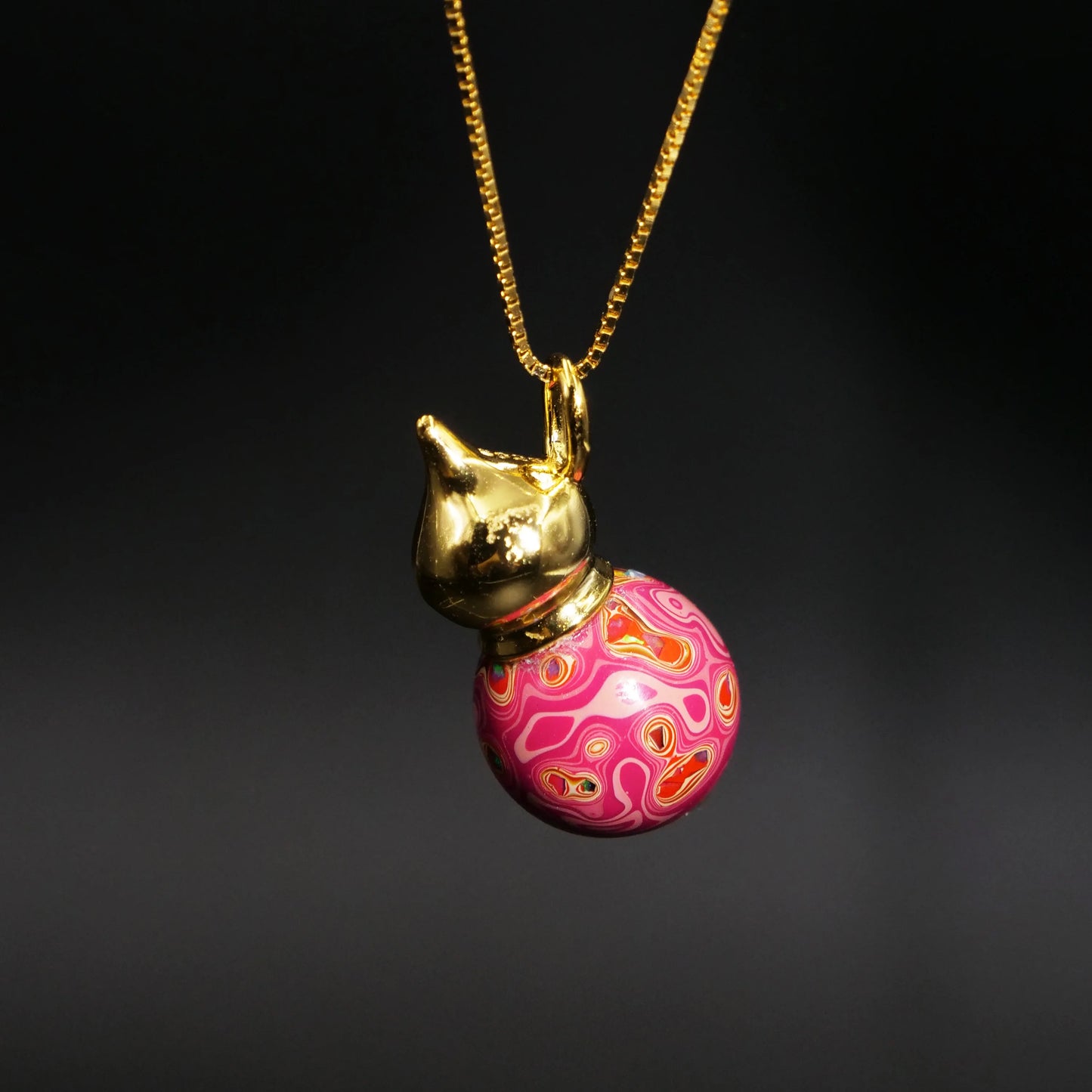 Pink pearl Gold gourd pendant necklace High quality copper gold plated lacquer art noble metal accessories with thread color